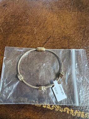 Limelight Gold-Tone Cable Bracelet with Three Accent Beads